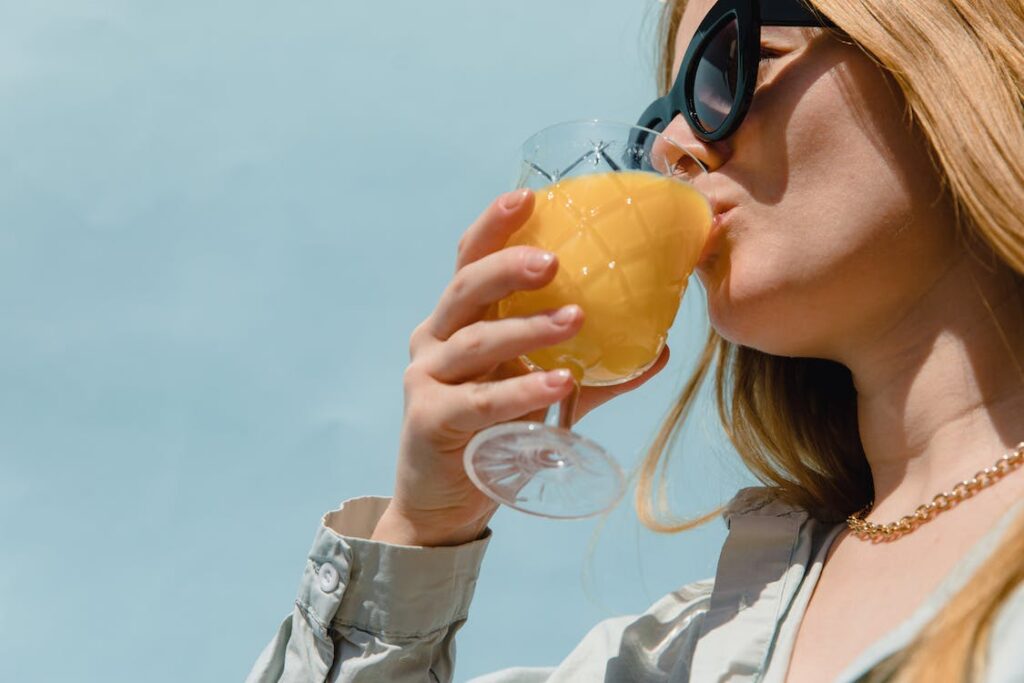 15 Reasons Why You Should Grab an Orange Juice