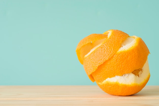 Comparing the Nutrition in Orange Peels vs Pulps